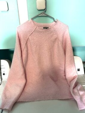 wild fable Pale Pink Crewneck Fuzzy Sweater